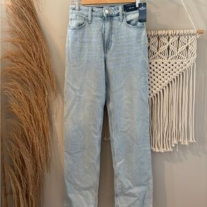 Hollister Ultra high rise Dad Jean